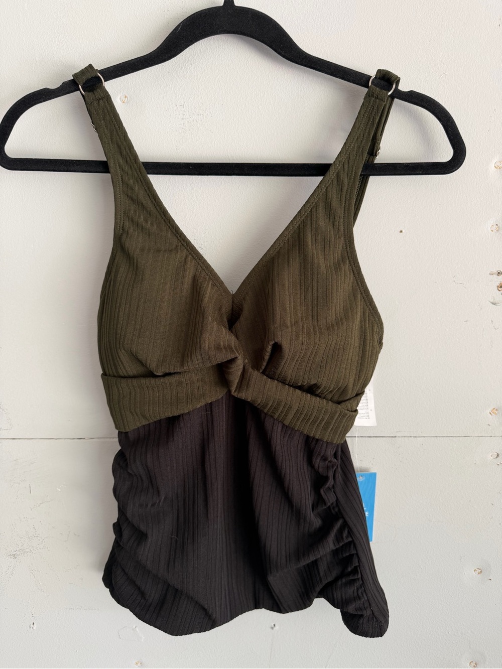 NWT Cupshe Olive Green Twist-Front Tankini Top Swim SZ M